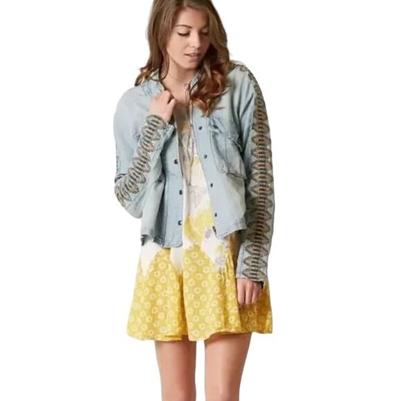 Free People Denim Jacket Sz XS EMBROIDERED BEADED Light Blue Boho Gypsy Bohemian - Picture 16 of 16